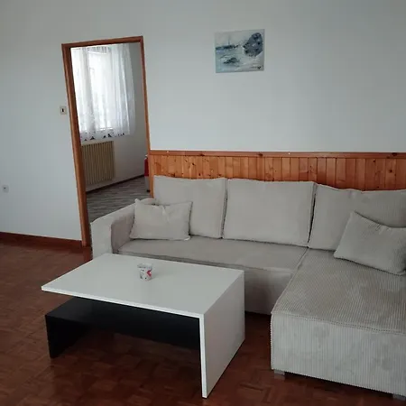 Apartamento Sobedraz Kostelec nad Vltavou